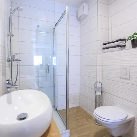 Apartment Orjak *